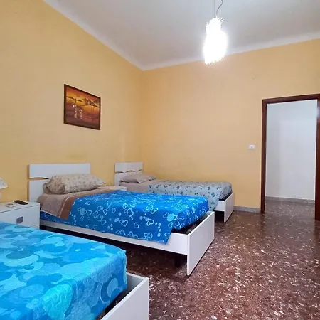Piccolo Borgo Affittacamere Bike Friendly Taranto Exterior photo